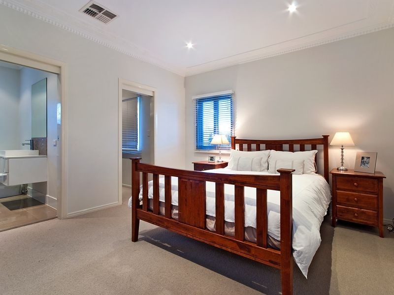 14 Taabinga Street, Wavell Heights QLD 4012