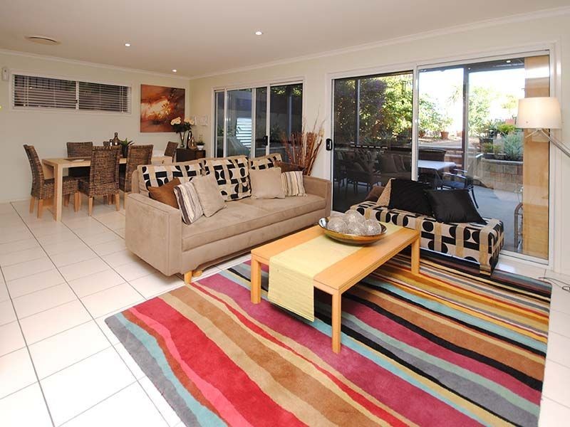 13 McIntyre Street, Wooloowin QLD 4030