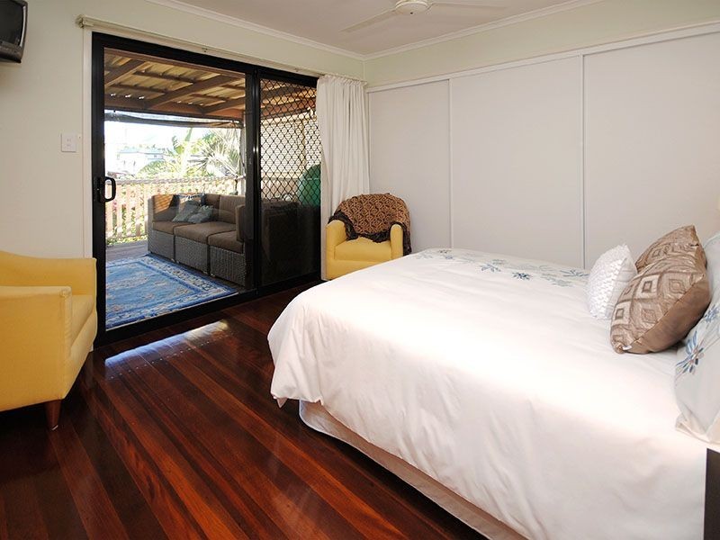 13 McIntyre Street, Wooloowin QLD 4030