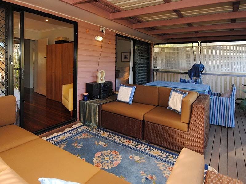 13 McIntyre Street, Wooloowin QLD 4030