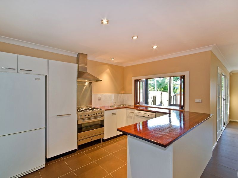 31 Almond Street, Northgate QLD 4013