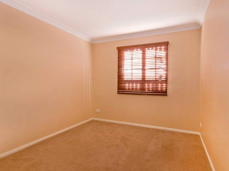 31 Almond Street, Northgate QLD 4013