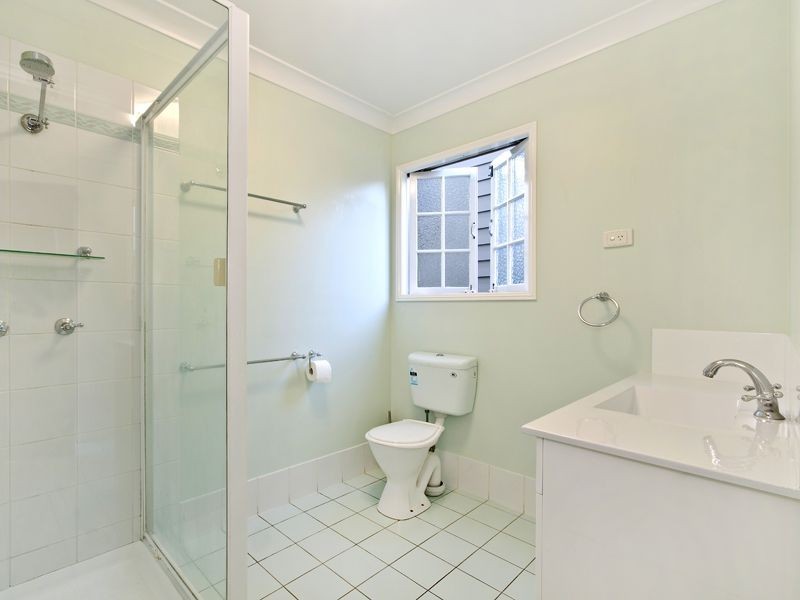 31 Almond Street, Northgate QLD 4013