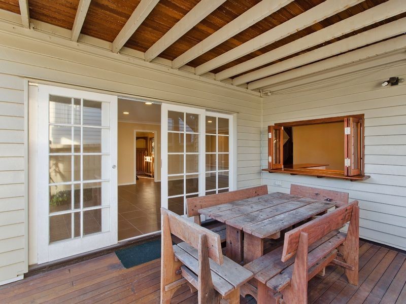 31 Almond Street, Northgate QLD 4013