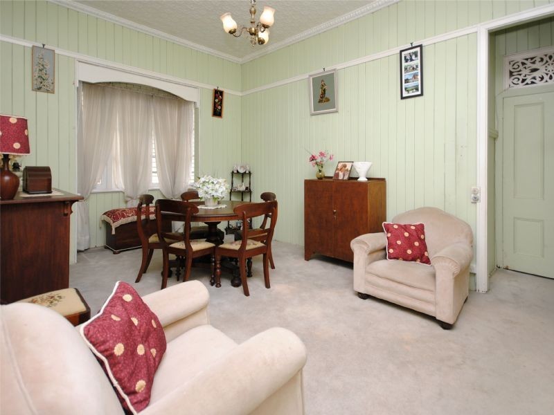 14 Jeffcott Street, Wavell Heights QLD 4012