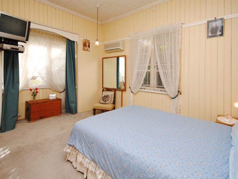 14 Jeffcott Street, Wavell Heights QLD 4012