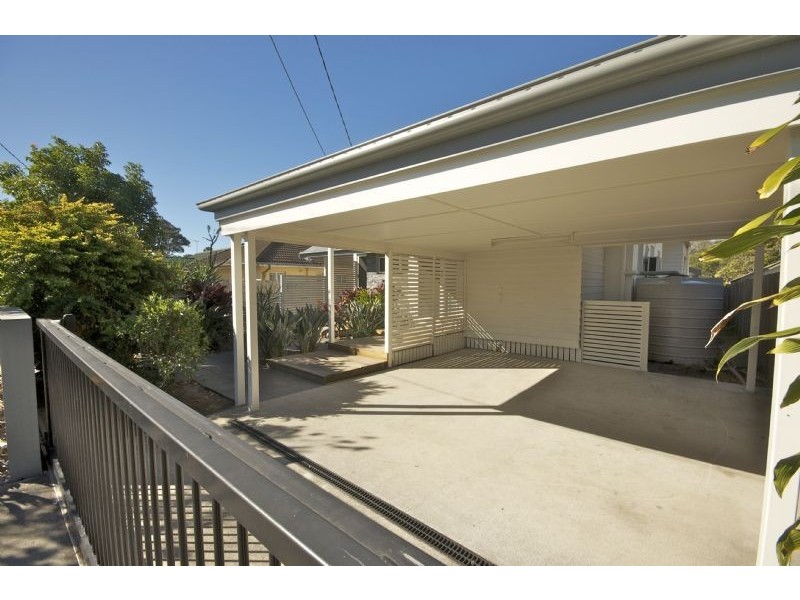 26 Hedley Avenue, Nundah QLD 4012