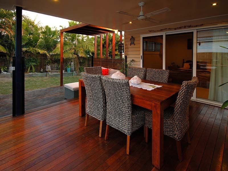 18 Chigwell Street, Wavell Heights QLD 4012