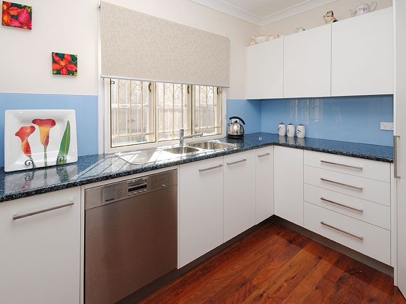 18 Chigwell Street, Wavell Heights QLD 4012