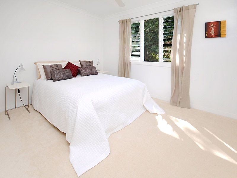 16 Love Street, Northgate QLD 4013