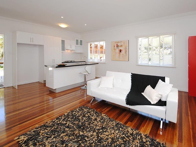 16 Love Street, Northgate QLD 4013