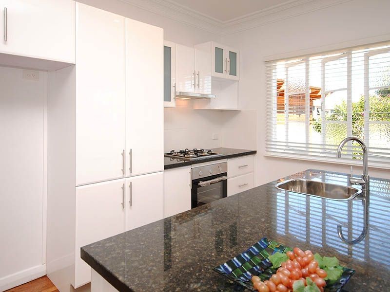 16 Love Street, Northgate QLD 4013