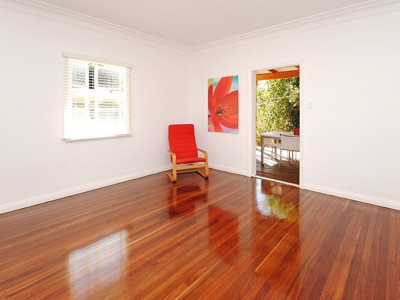 16 Love Street, Northgate QLD 4013