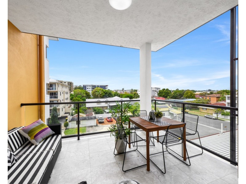 2-4 Amisfield Avenue, Nundah QLD 4012