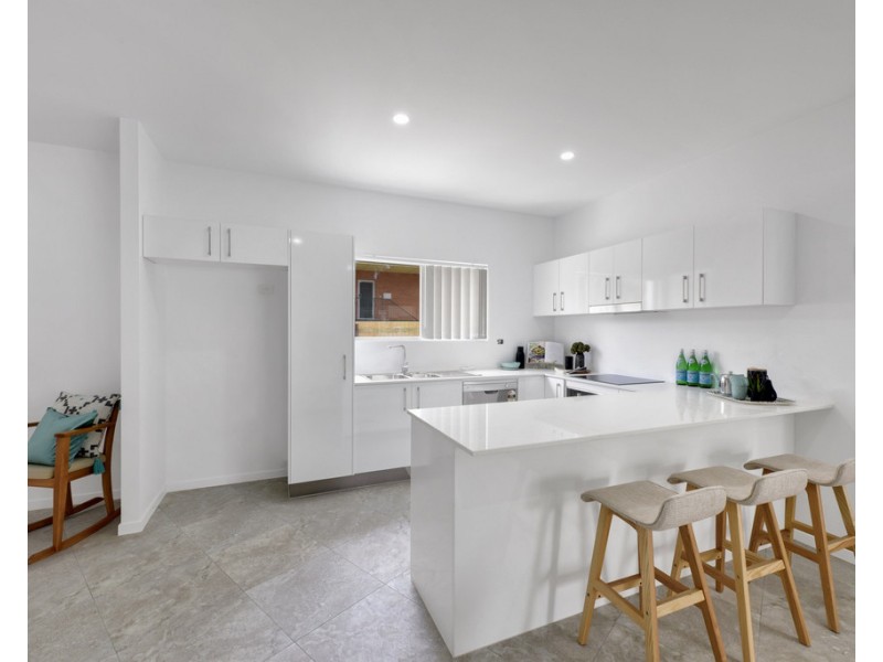 2-4 Amisfield Avenue, Nundah QLD 4012