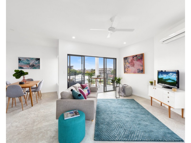 2-4 Amisfield Avenue, Nundah QLD 4012