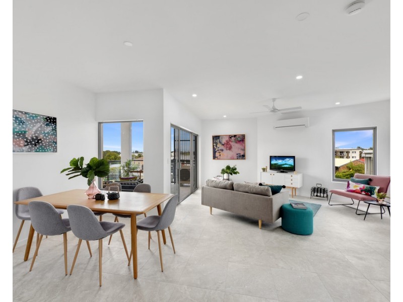 2-4 Amisfield Avenue, Nundah QLD 4012