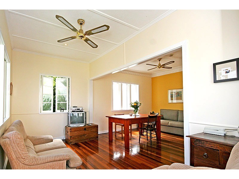 23 Wally Street, Nundah QLD 4012