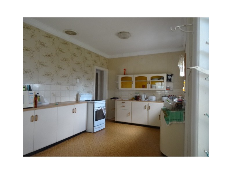 83 Hamilton Road, Wavell Heights QLD 4012