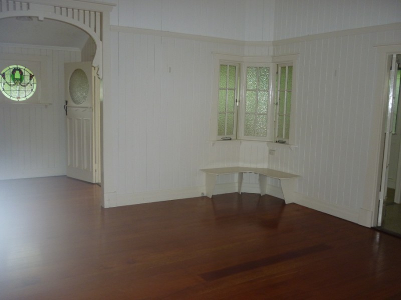 11 Kinmond Avenue, Wavell Heights QLD 4012