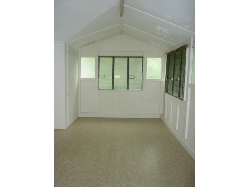 11 Kinmond Avenue, Wavell Heights QLD 4012