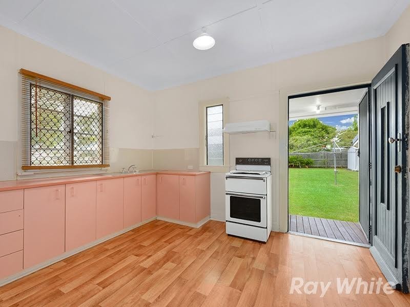 30 Bartholomew Street, Zillmere QLD 4034