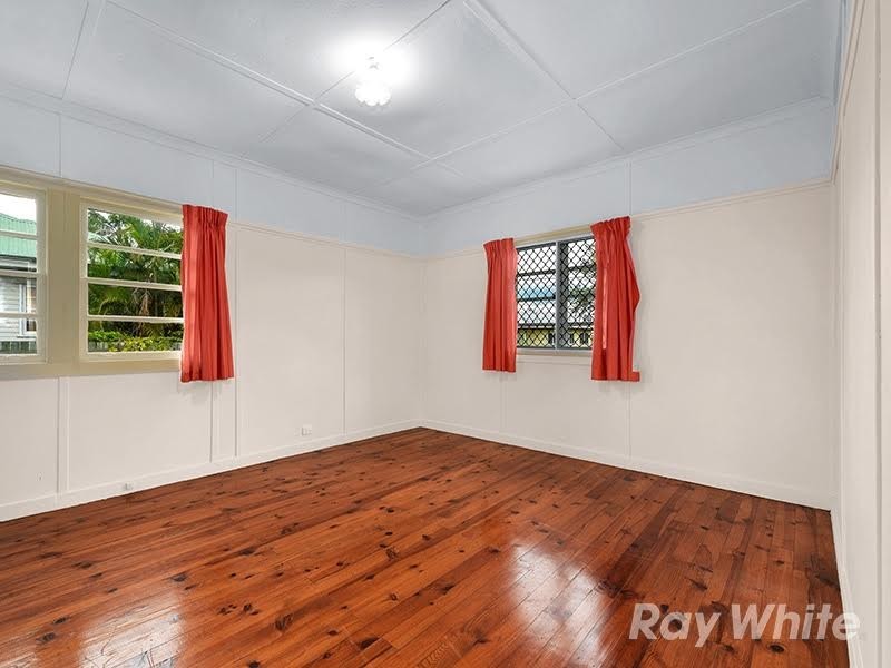 30 Bartholomew Street, Zillmere QLD 4034