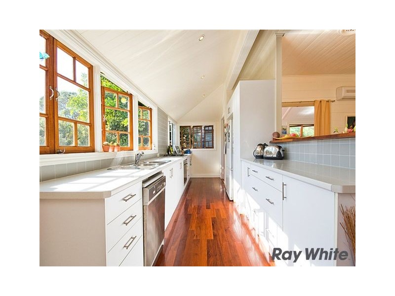 124 Flower Street, Northgate QLD 4013