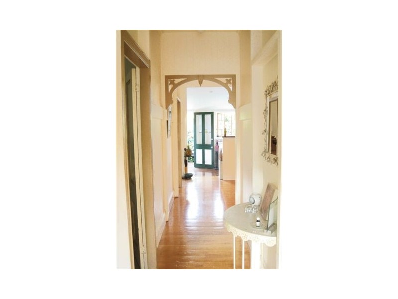 124 Flower Street, Northgate QLD 4013