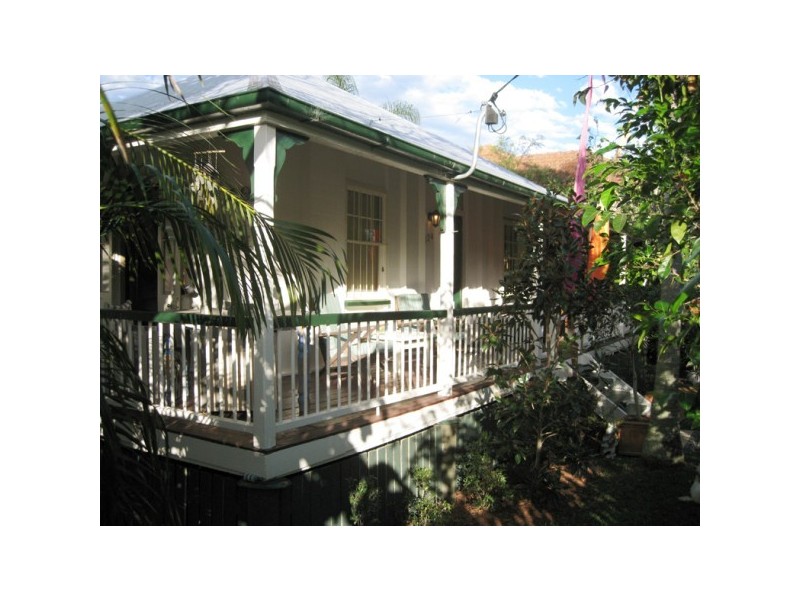 124 Flower Street, Northgate QLD 4013