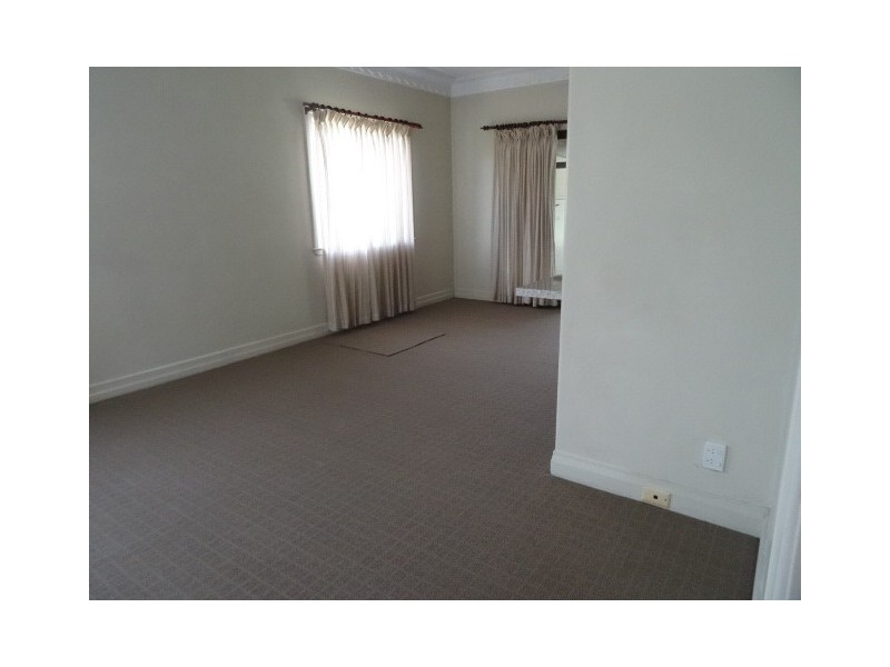 4 Cooper Road, Northgate QLD 4013