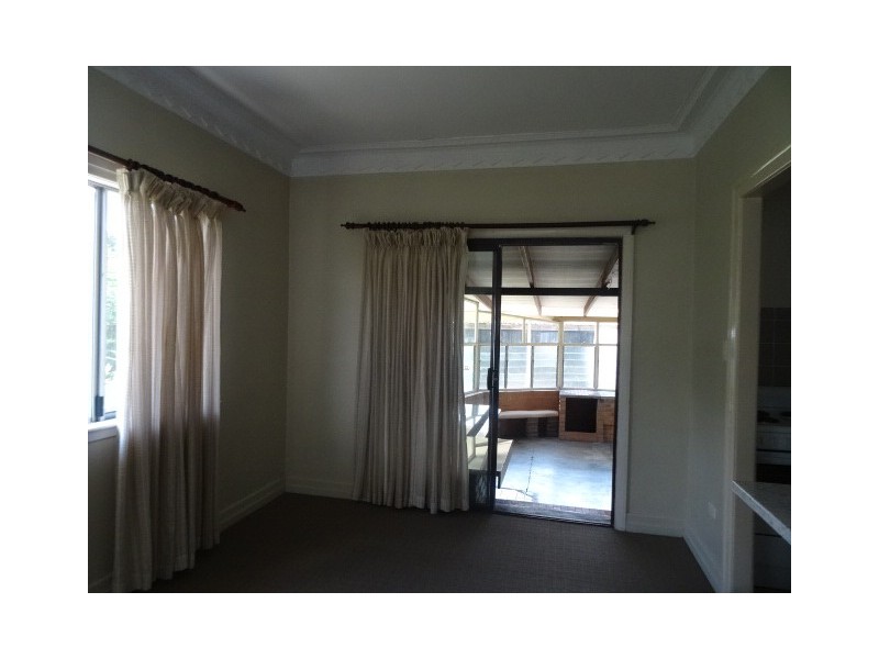 4 Cooper Road, Northgate QLD 4013