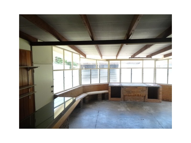 4 Cooper Road, Northgate QLD 4013