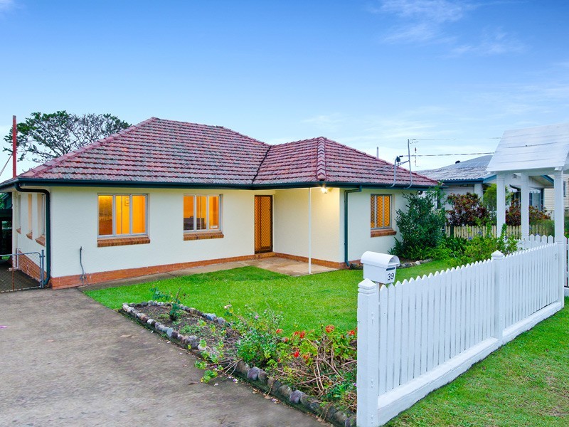 39 Highlands Street, Wavell Heights QLD 4012