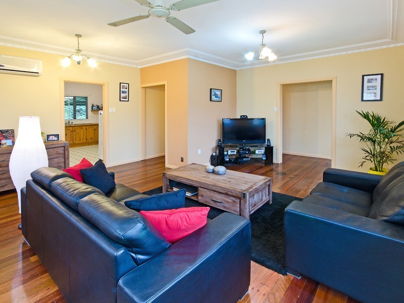 39 Highlands Street, Wavell Heights QLD 4012