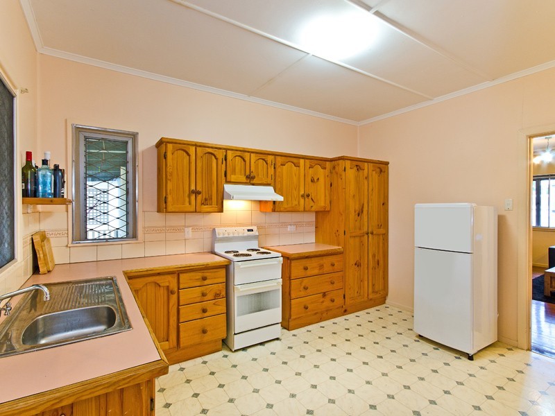 39 Highlands Street, Wavell Heights QLD 4012