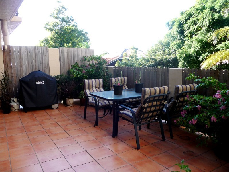 2/14-16 Collins Street, Nundah QLD 4012