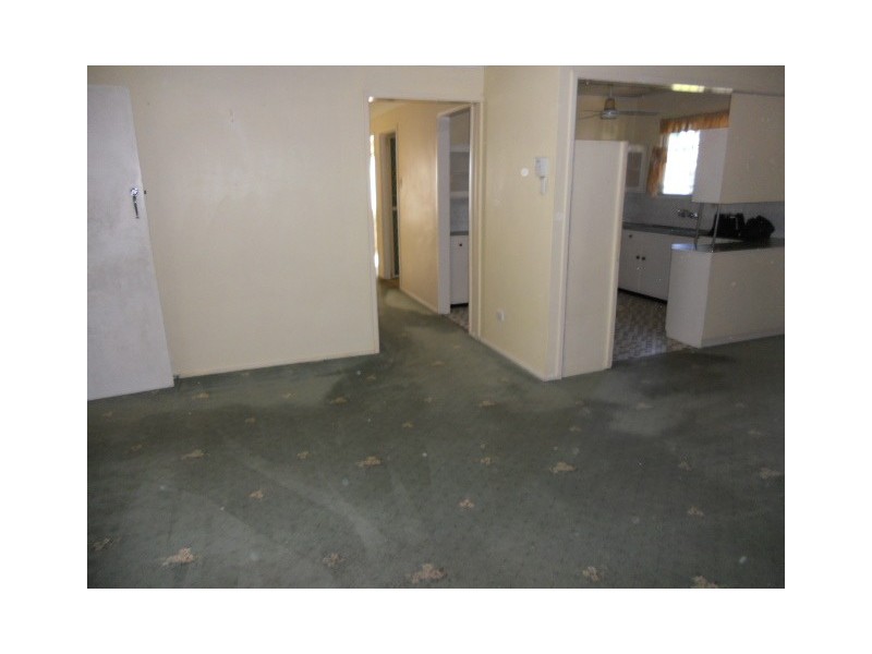 52 Watcombe Street, Wavell Heights QLD 4012