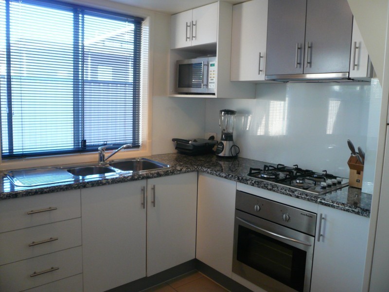 2/11 Duke Street, Nundah QLD 4012