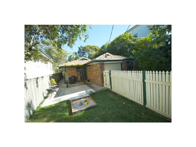 25 Evans Street, Nundah QLD 4012