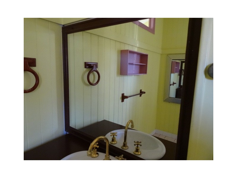 1 St Vincents Road, Virginia QLD 4014