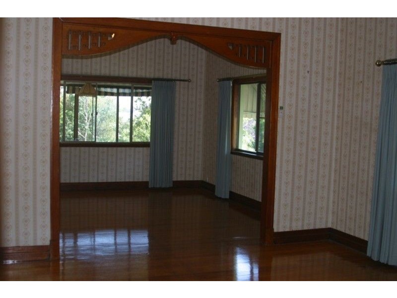 102 Rode Road, Wavell Heights QLD 4012