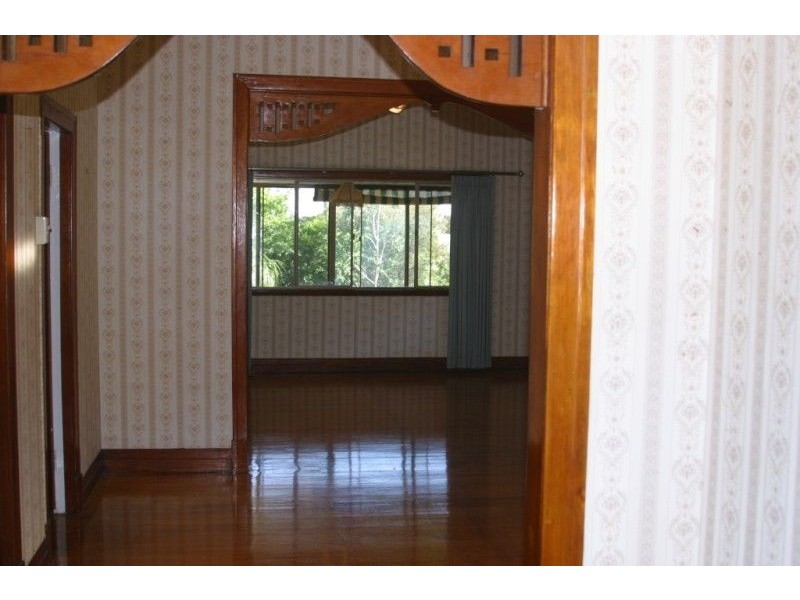 102 Rode Road, Wavell Heights QLD 4012