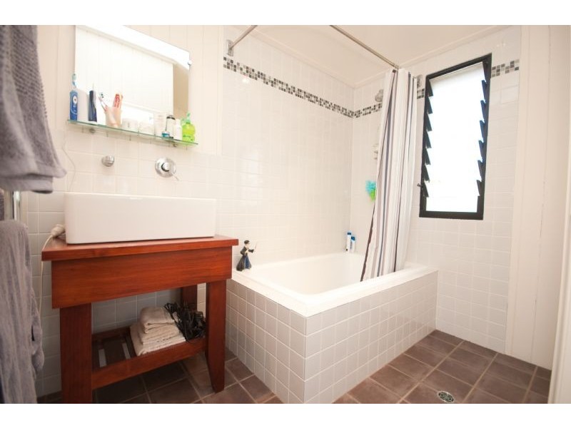 12 Westhoff Road, Northgate QLD 4013