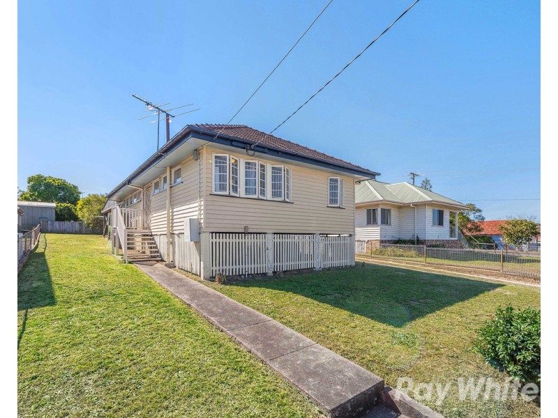 160 Edinburgh Castle Road, Wavell Heights QLD 4012