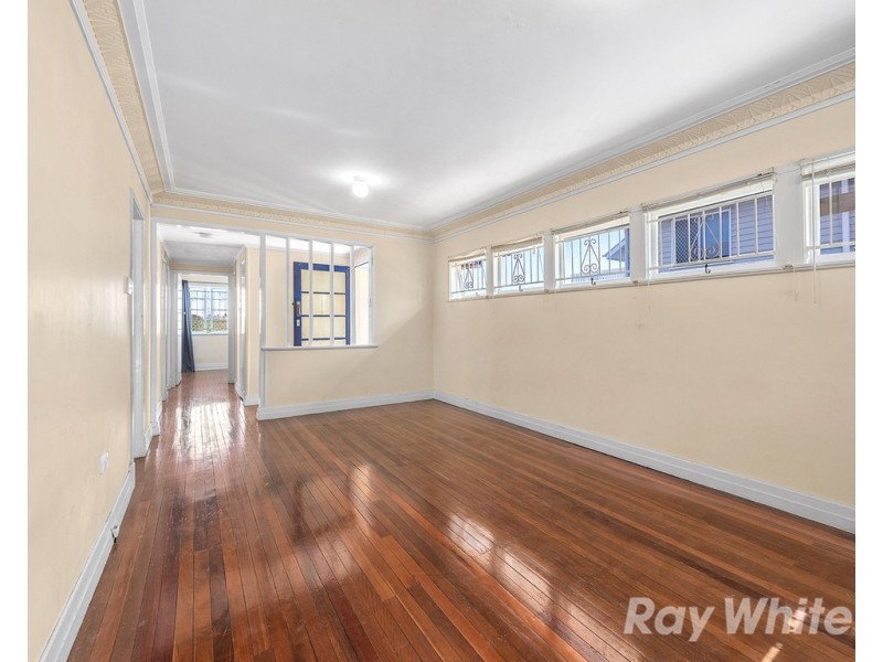 160 Edinburgh Castle Road, Wavell Heights QLD 4012