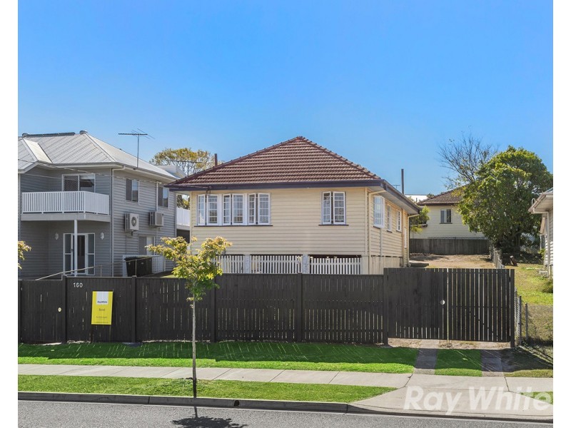 160 Edinburgh Castle Road, Wavell Heights QLD 4012