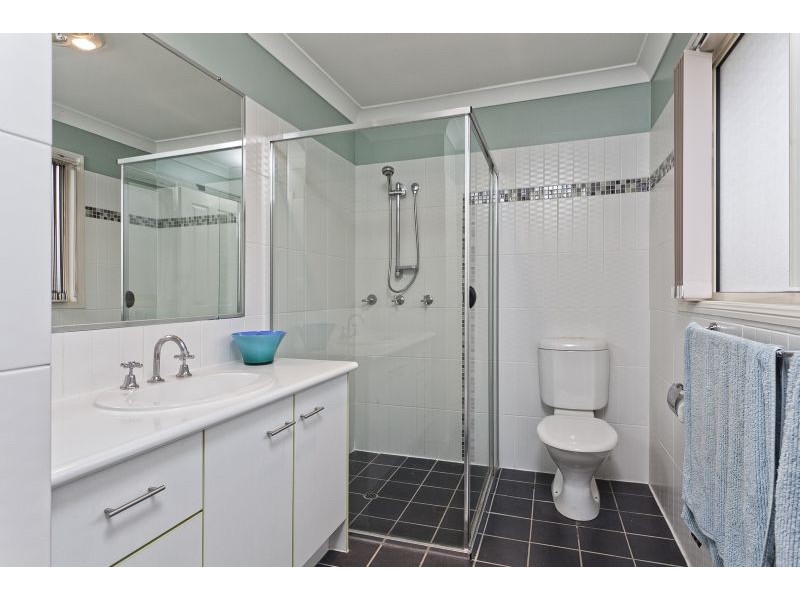 63 Brae Street, Wavell Heights QLD 4012