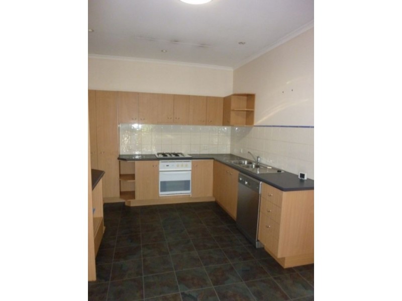 27 Arnold Street, Northgate QLD 4013