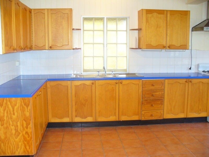 75 Lanham Ave, Grange QLD 4051